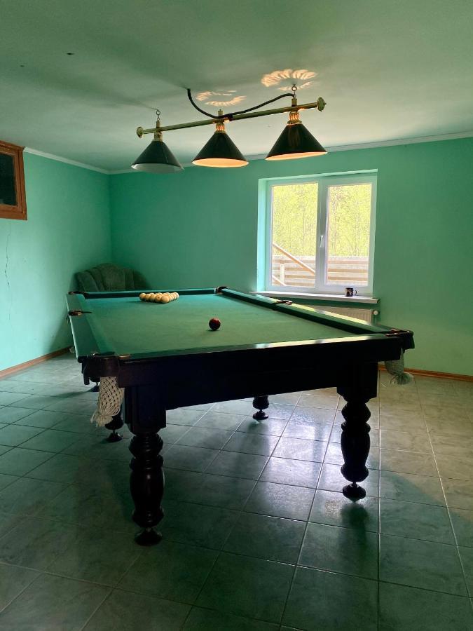 Medova Hata Hotel Verkhnyaya Rozhanka ภายนอก รูปภาพ