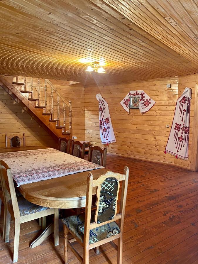Medova Hata Hotel Verkhnyaya Rozhanka ภายนอก รูปภาพ