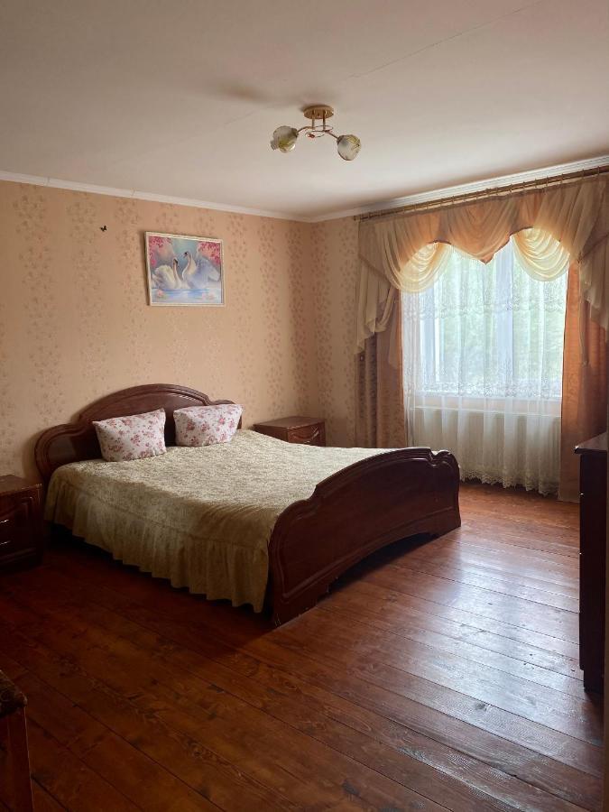 Medova Hata Hotel Verkhnyaya Rozhanka ภายนอก รูปภาพ