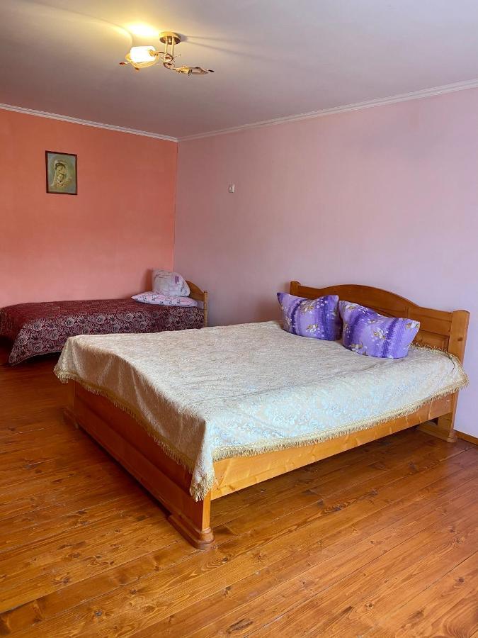 Medova Hata Hotel Verkhnyaya Rozhanka ภายนอก รูปภาพ