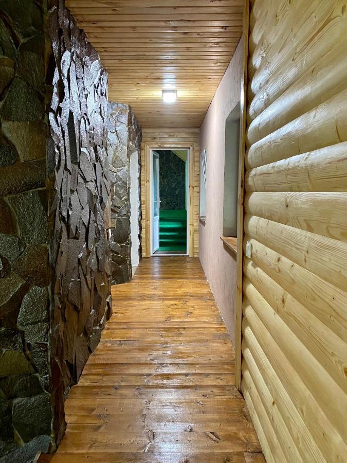 Medova Hata Hotel Verkhnyaya Rozhanka ภายนอก รูปภาพ