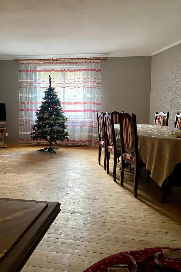 Medova Hata Hotel Verkhnyaya Rozhanka ภายนอก รูปภาพ
